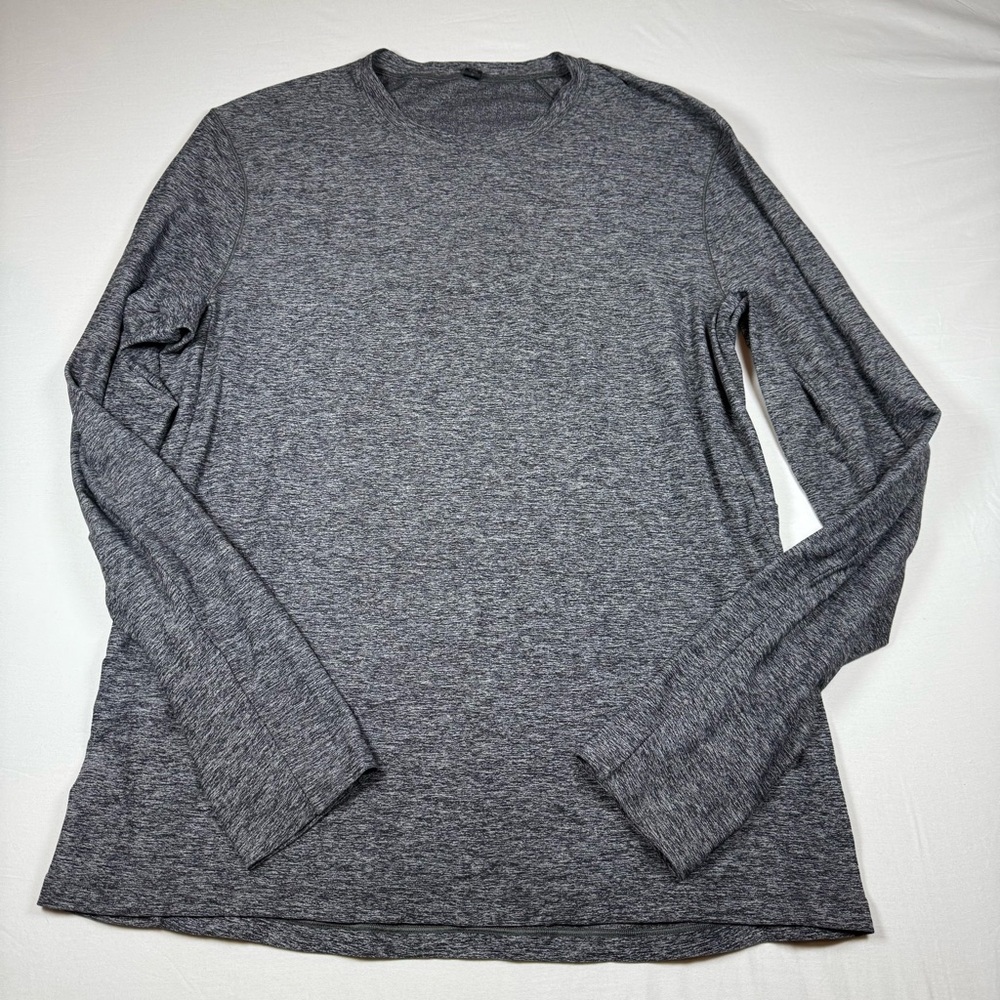 LULULEMON grey Long Sleeve‎ Shirt